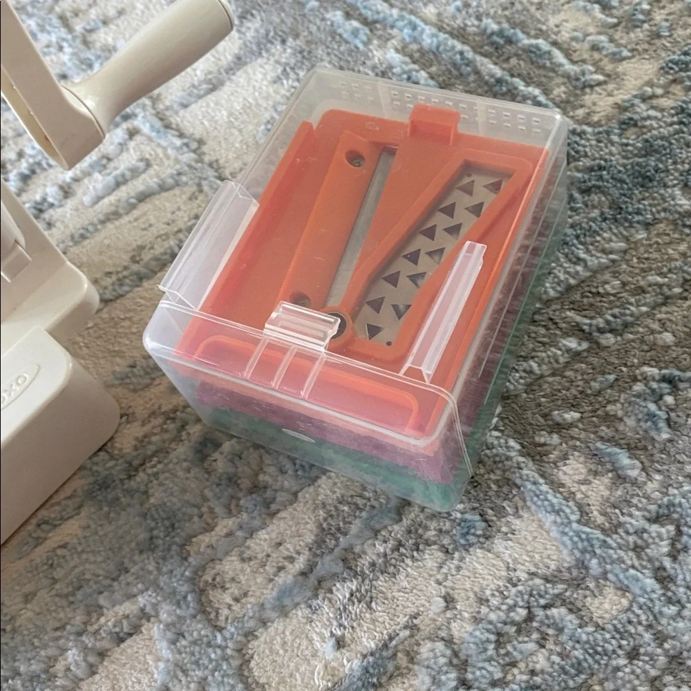 Oxo Vegetable Spiralizer